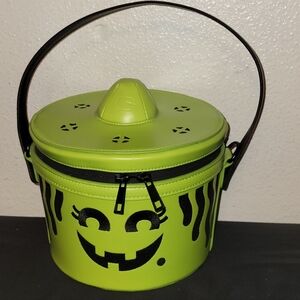Green Novelty Bucket Bag with Playful Face Detail